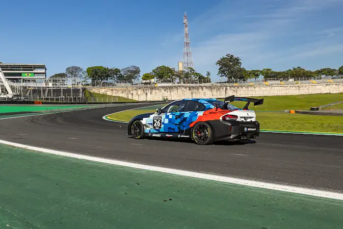 BMW M2 Racing